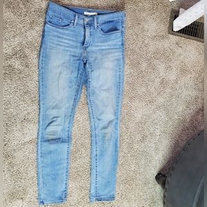 Levi's Light Wash Skinny Jeans